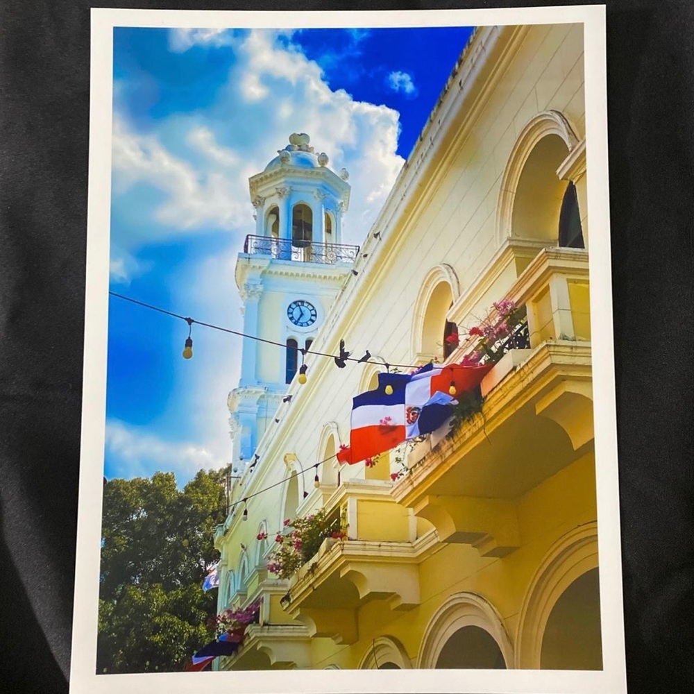 A photograph in the area of a place called Zona Colonial, D.R.